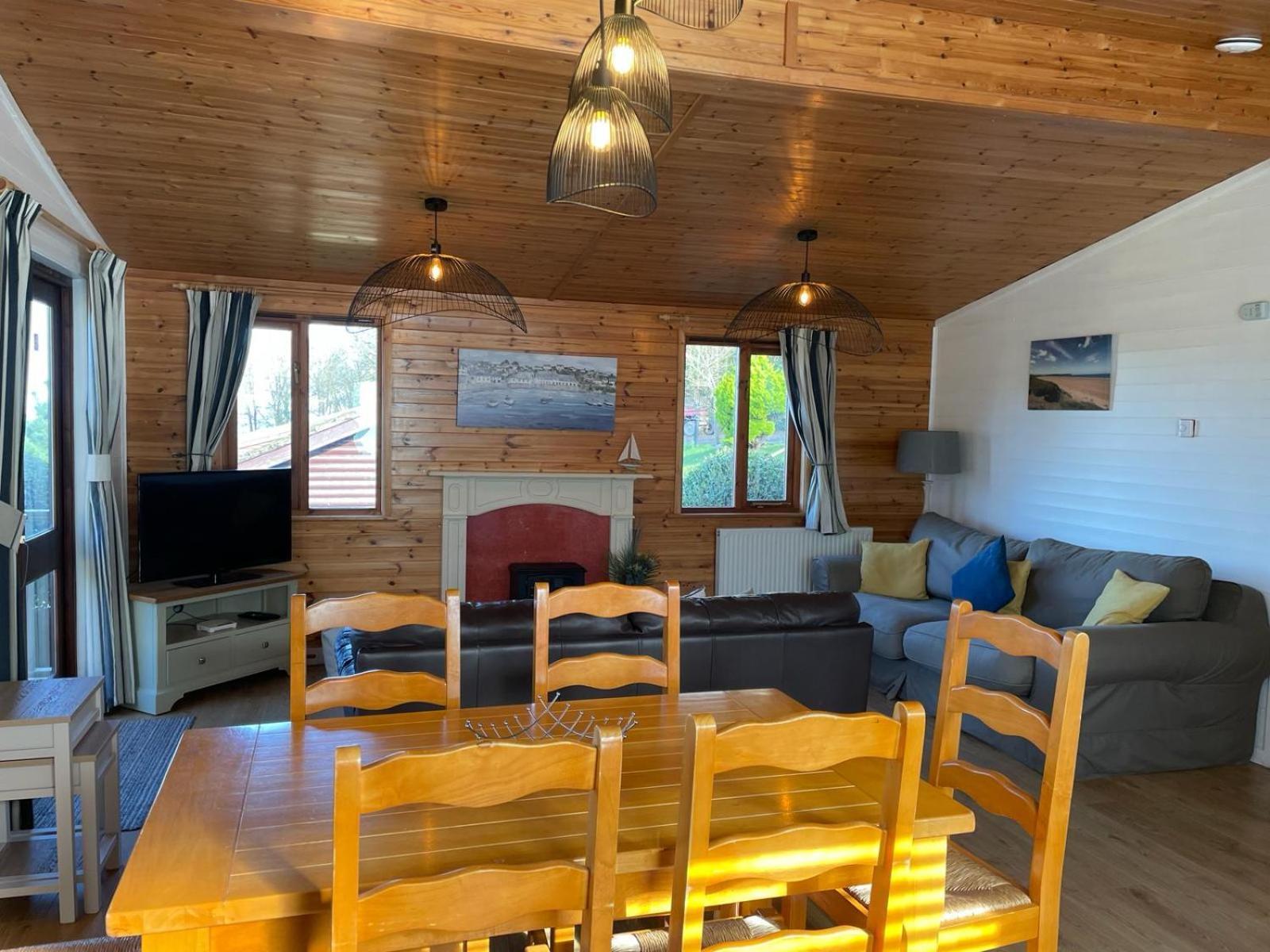 Watermouth Lodges إلفراكومبْ الغرفة الصورة